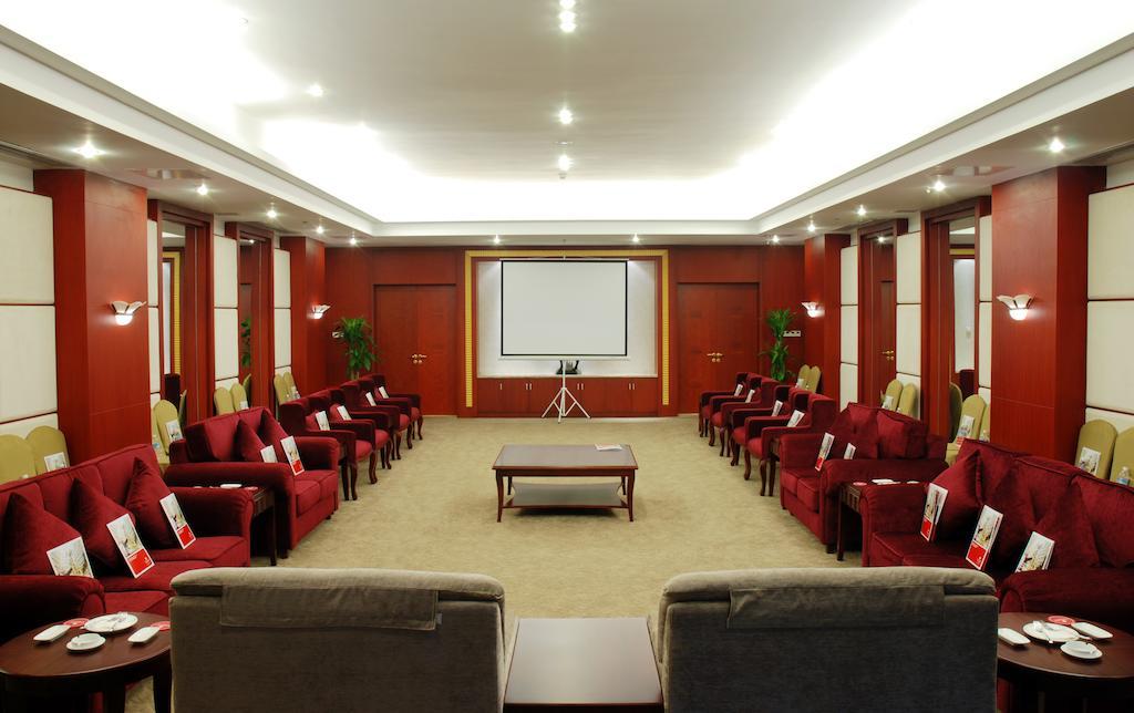Ramada Plaza By Wyndham Chongqing West Hotel Buitenkant foto