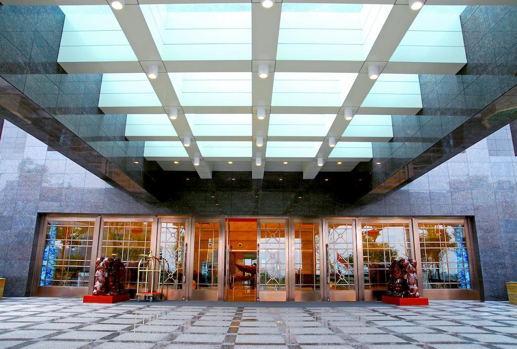 Ramada Plaza By Wyndham Chongqing West Hotel Buitenkant foto