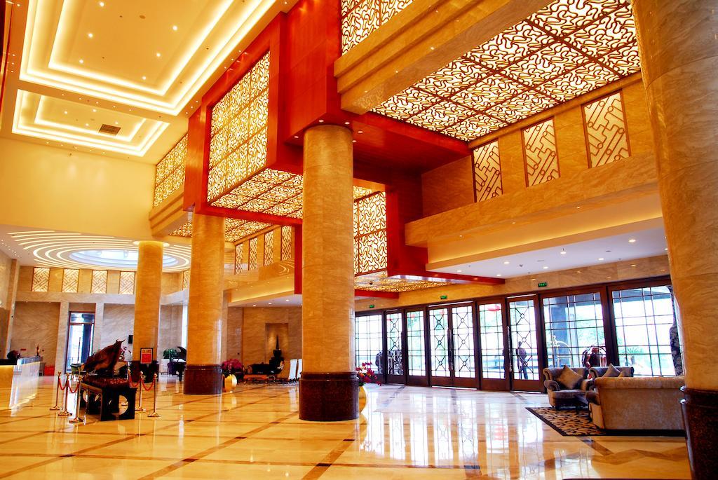 Ramada Plaza By Wyndham Chongqing West Hotel Buitenkant foto